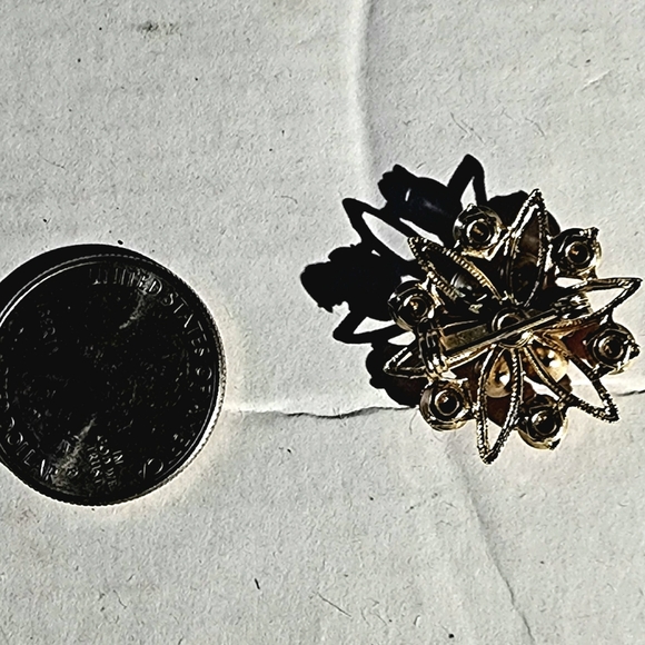 Vintage Deep pink fushia crystal Starburst brooch pin #madmen - Picture 7 of 7